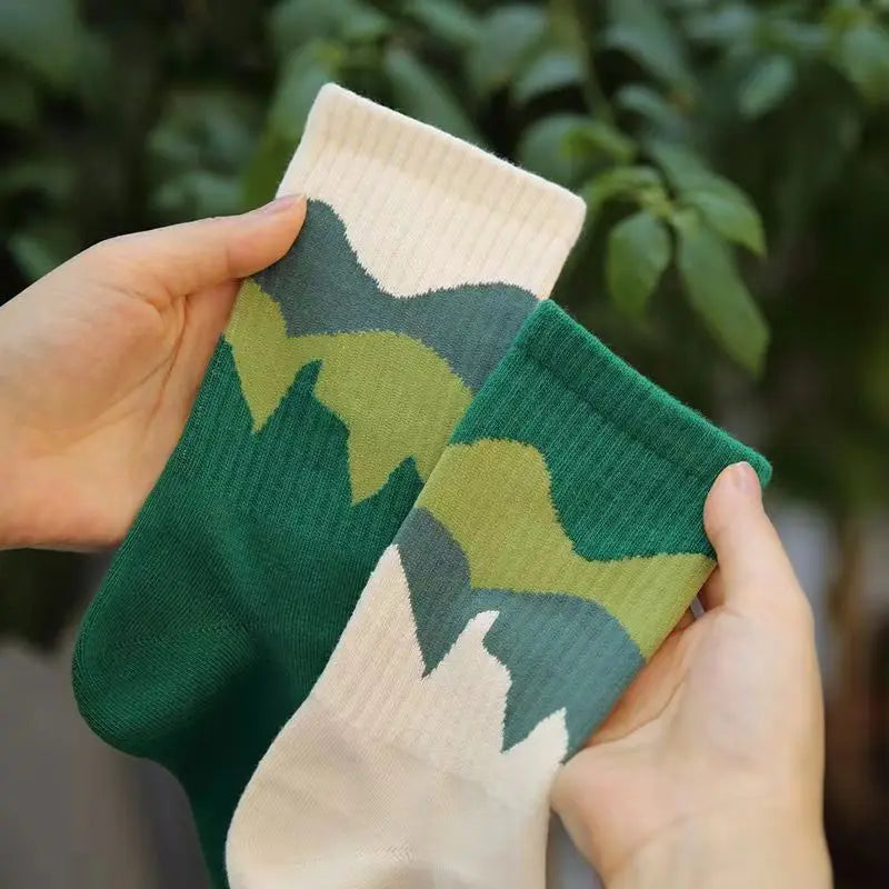 4 Pairs Of Soft Socks for Men & Women - Comfortable, Versatile, Athletic Fit for Running & Fitness